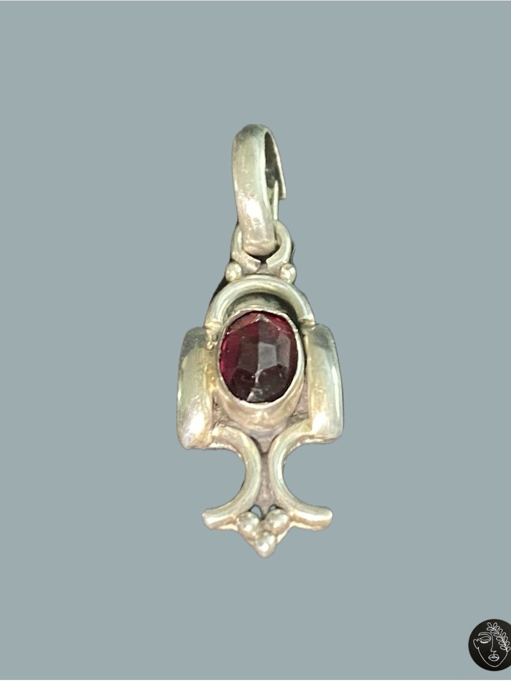 Vintage Artisan 925 Sterling Silver Deep Red Garnet Pendant NWT 2.41g